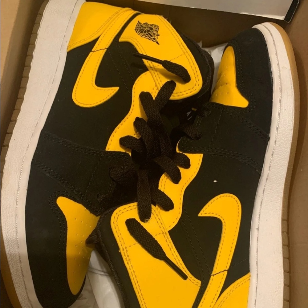 New Love 1s